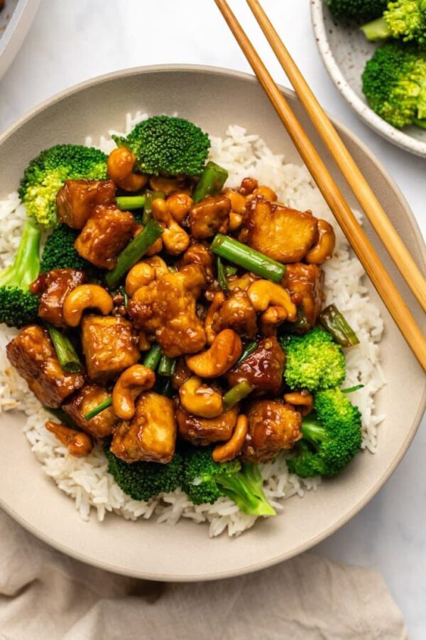 NEW** Power Thai Cashew Chicken